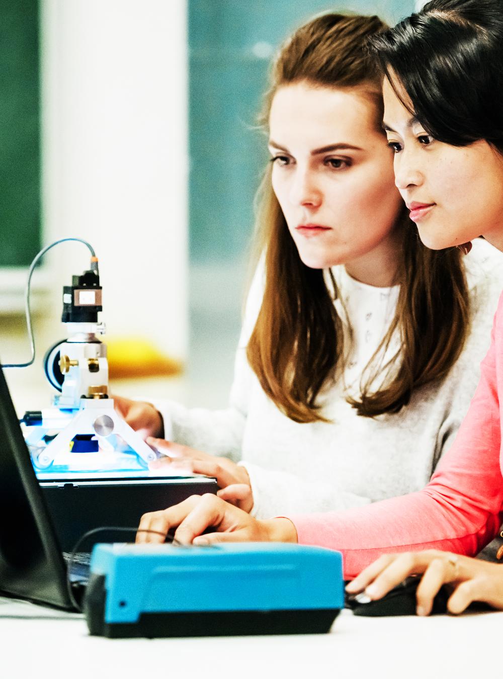 students college research